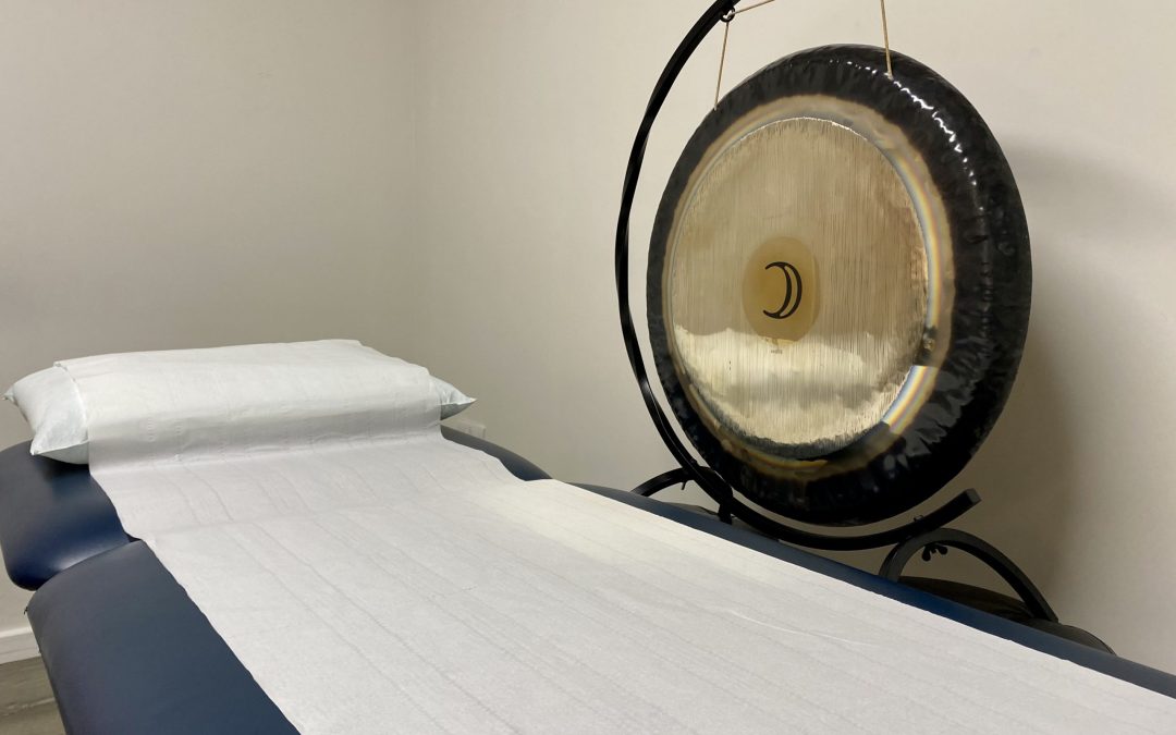 What happens when you combine Reiki and Gong? We tried it to find out.
